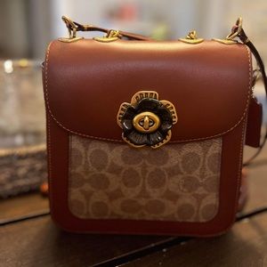 Coach Madison Convertible Backpack 18 In Signature Canvas